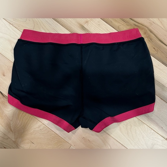 Lululemon shorts - Picture 2 of 3